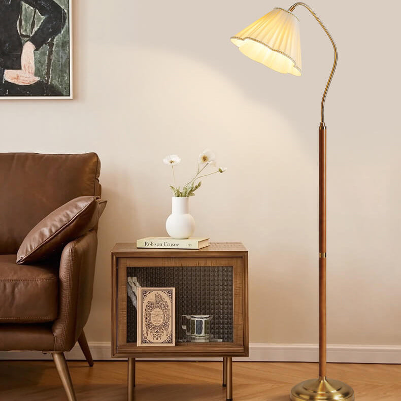 GlowLodge | Japanese Vintage Flower Solid Wood Iron Fabric 1-Light Floor Lamp