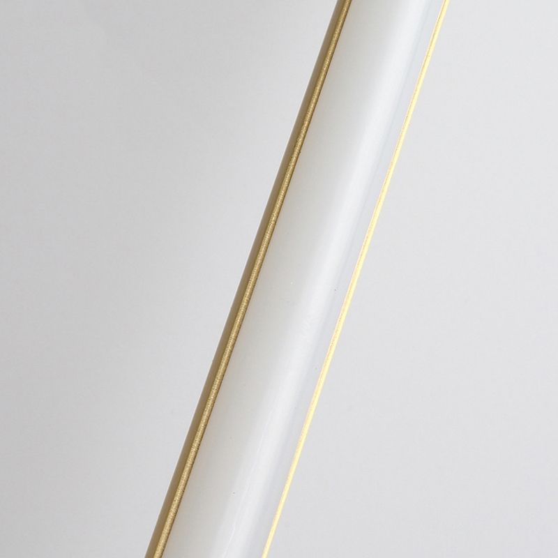 LuxLine | Vertical Wall Lamp