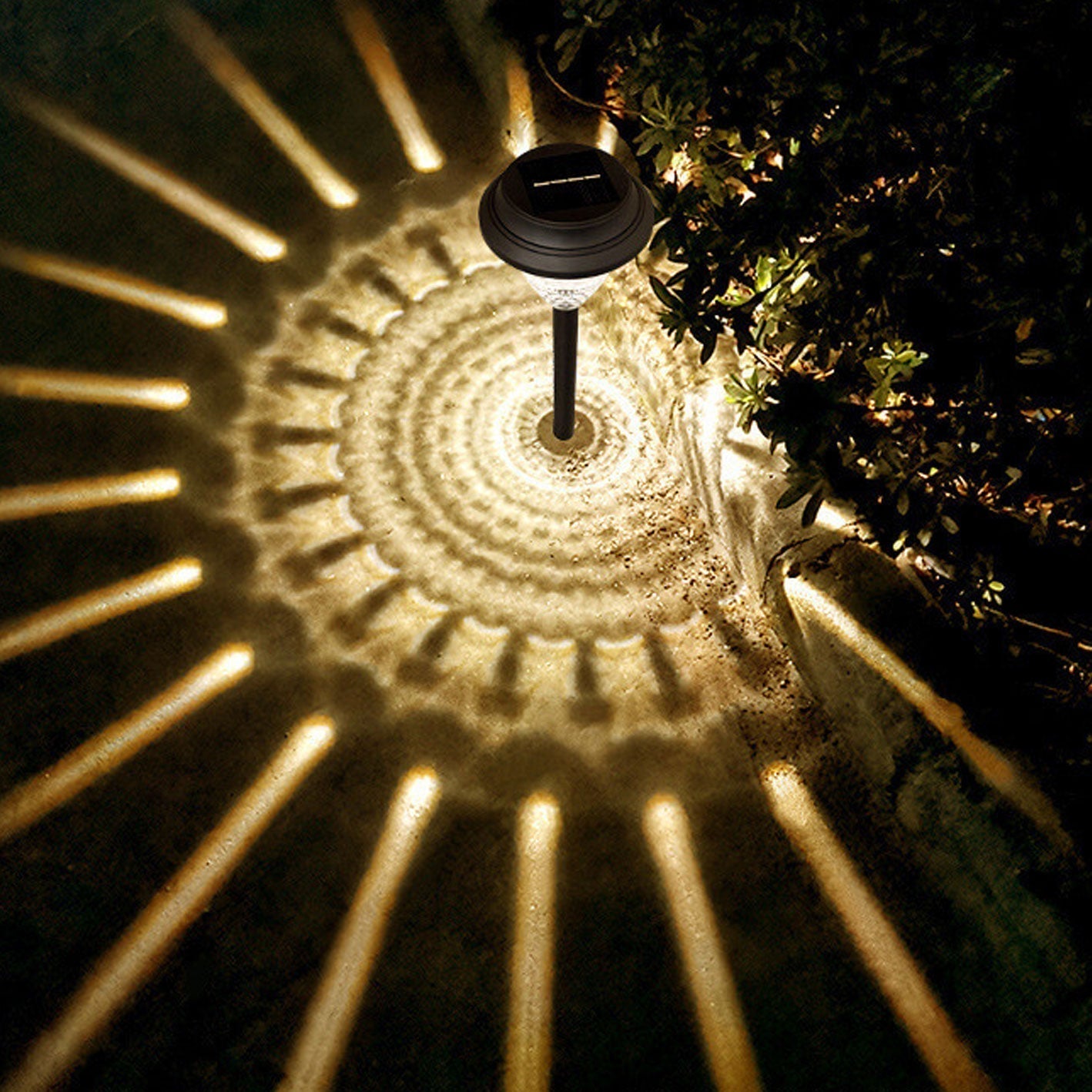 SoleaLight | Stylish Solar Lamp for Outdoors