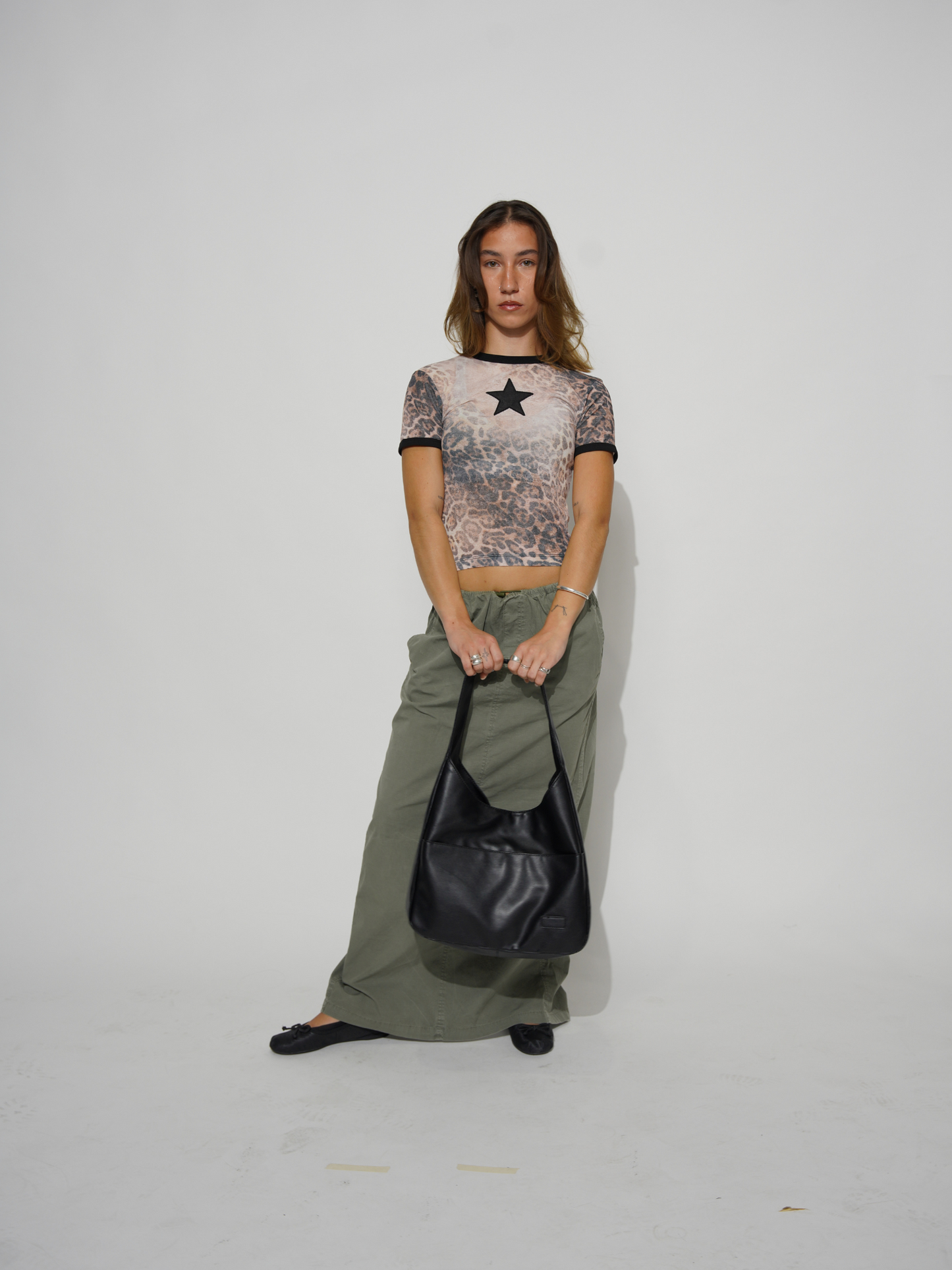 LoraBag | Shoulder Bag – Minimalist Design & Easy-Clean Finish