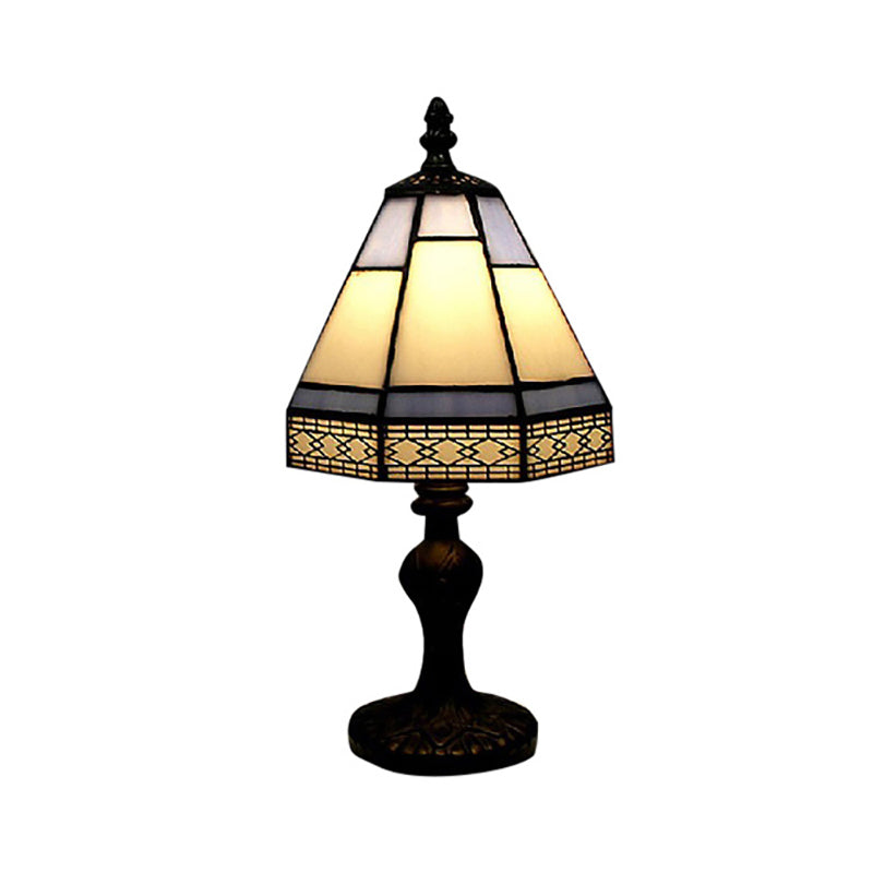 TranquilGlow | Elegant Tiffany Table Lamp