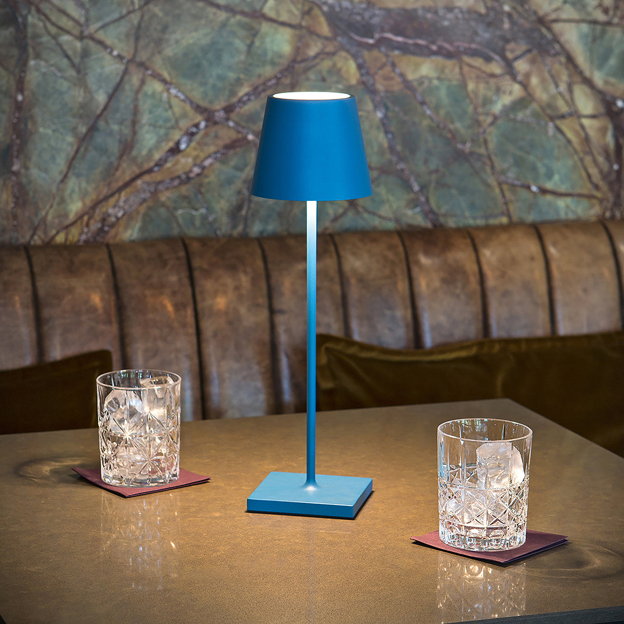 Variant image for Belle Lumière | Dimmable Table Lamp – Elegant Touch Control Design-9
