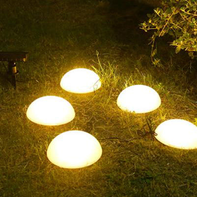SolarDome | Half-Dome LED Garden Lights in a Set of 5