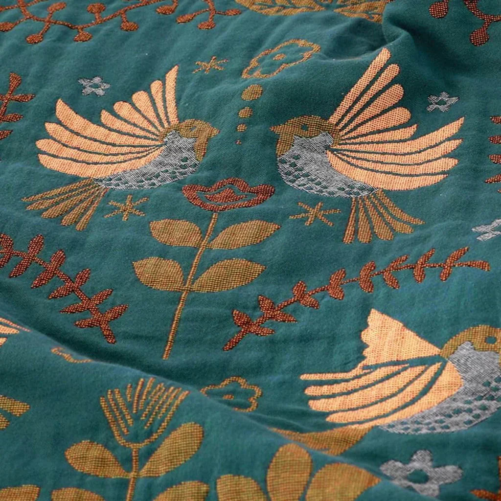 NordNest | Reversible Blanket with Scandinavian Bird Design