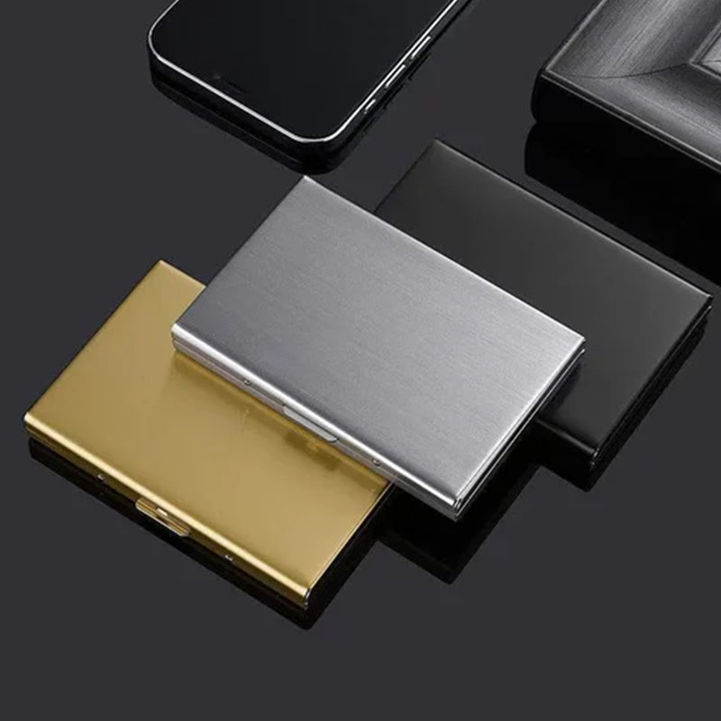 SteelSafe | Protective case for up to 6 cards with bayonet catch