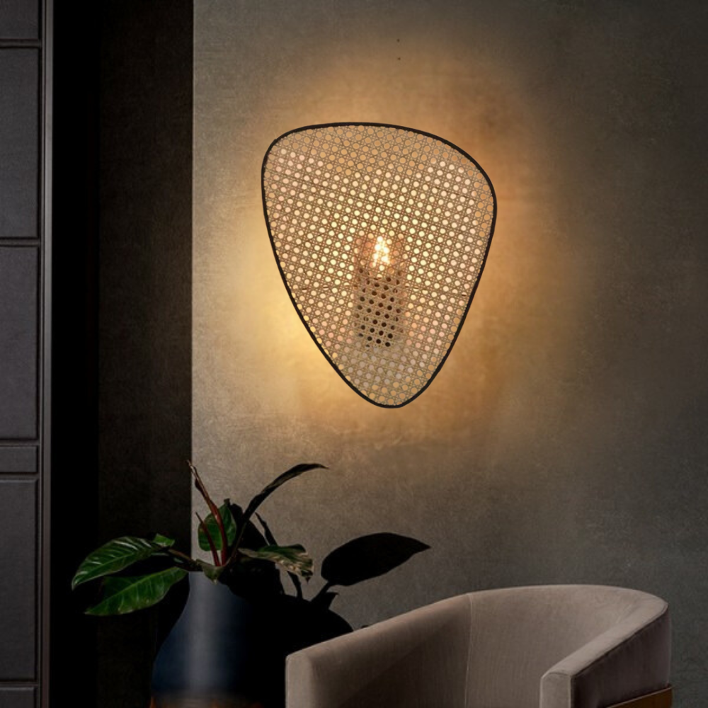 IllumaNet | Elegant and Eco-Friendly Lamp