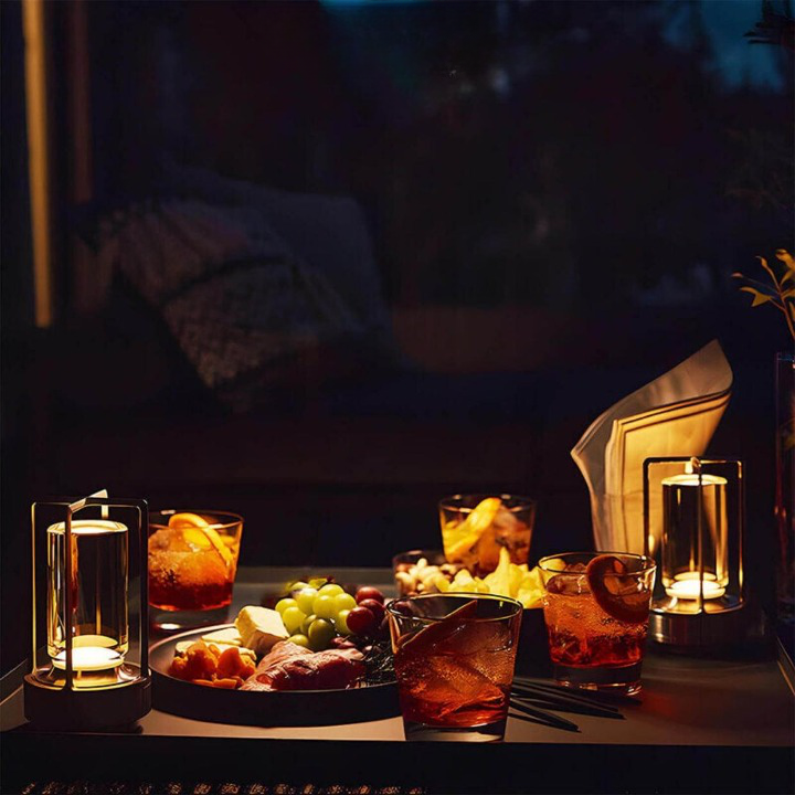 Auralight | Luxurious & Elegant Wireless Table Lamp
