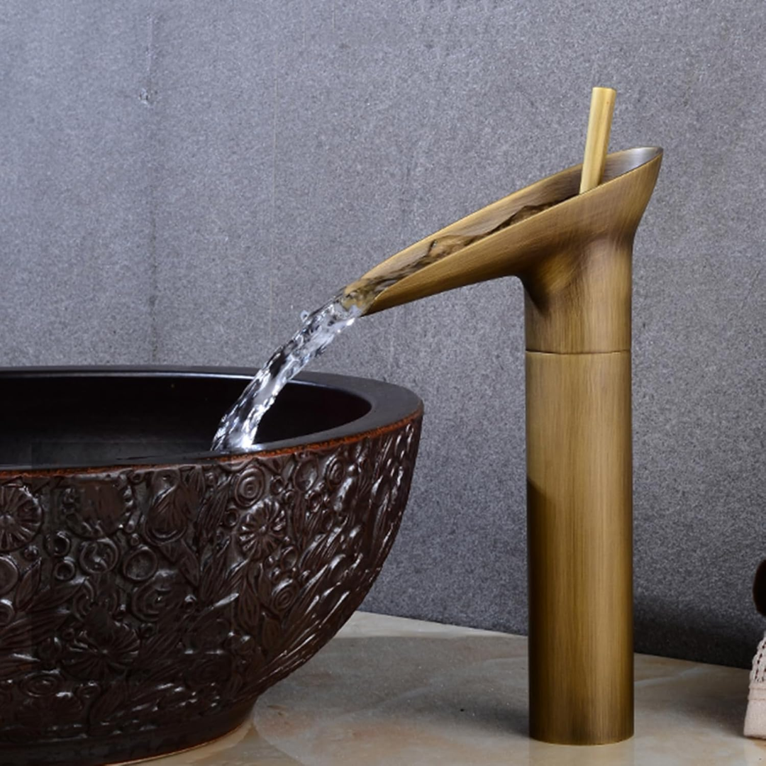ElegantFlow | Luxurious Waterfall Faucet