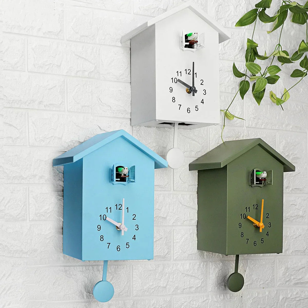 SilentCucu | Elegant Cuckoo Clock with Silent Function