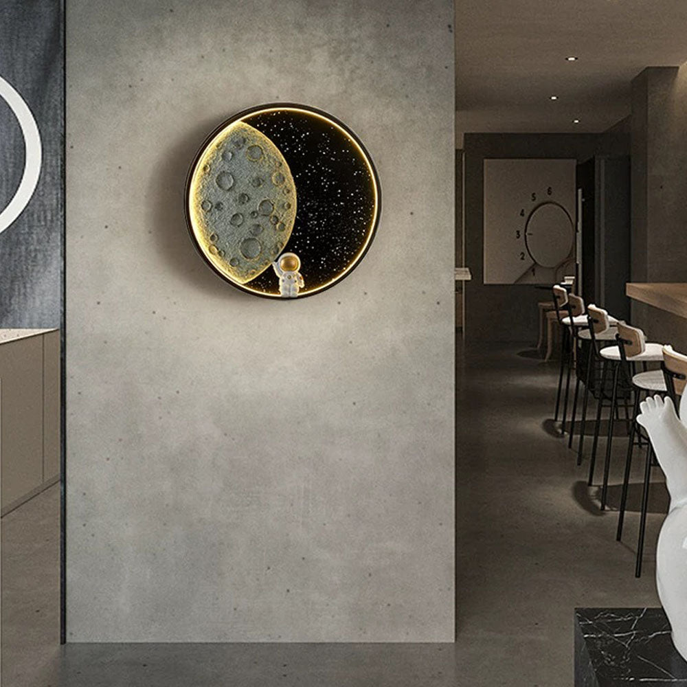 MoonMission | Astronaut Wall light