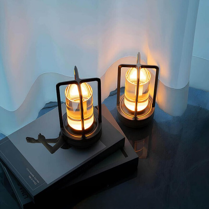 Auralight | Luxurious & Elegant Wireless Table Lamp