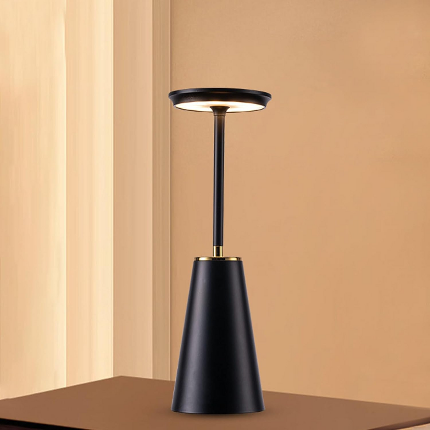GlimmerLite | Touch Control Wireless Table Lamp