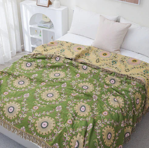 NordNest | Reversible Blanket with Scandinavian Bird Design