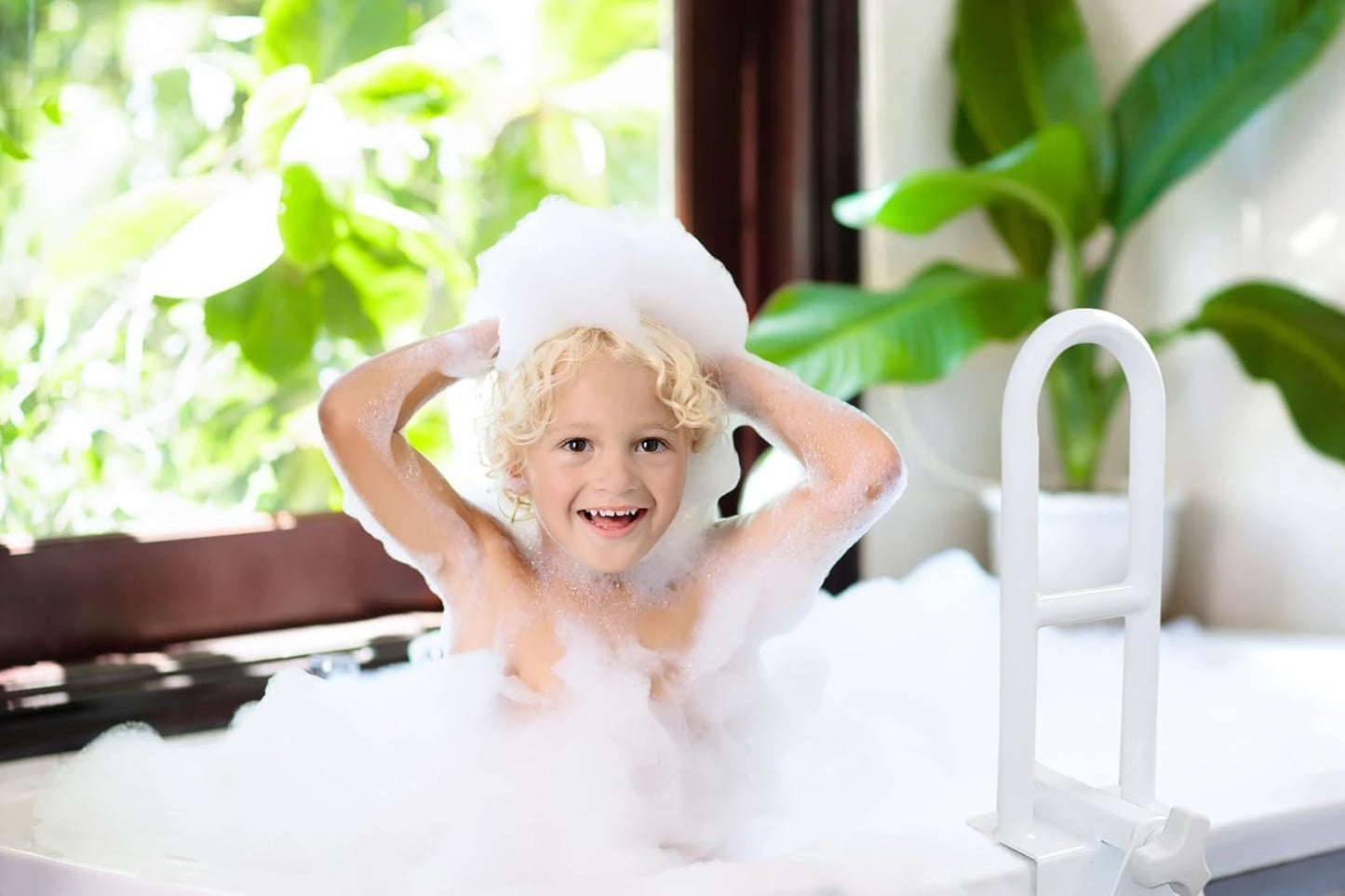GripSafe | Stable Bathing Assistance Handle