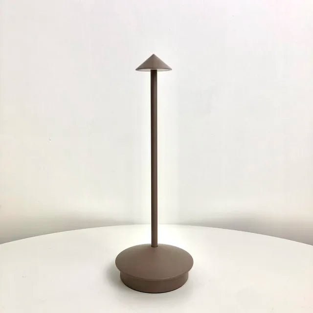 ArrowGlow | Unique Wireless Table Lamp13