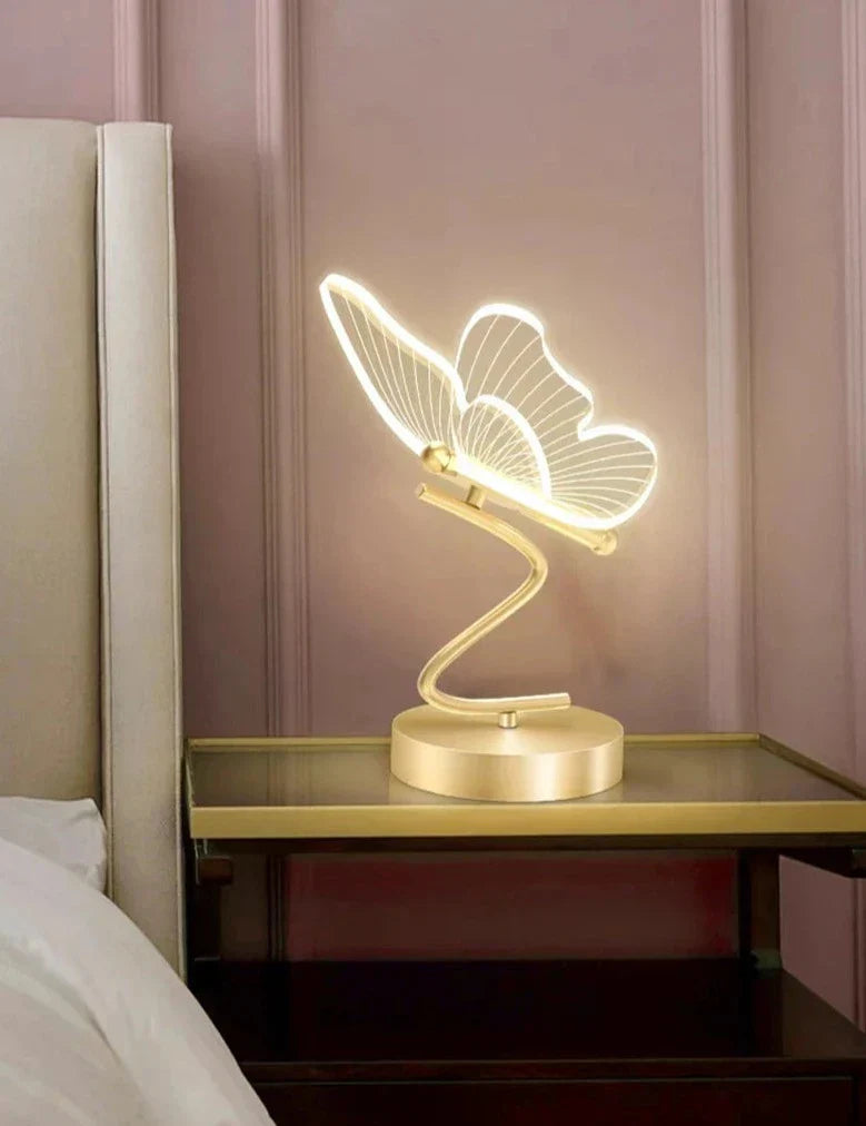 ButterGlow | Elegant Butterfly LED Table Lamp
5
