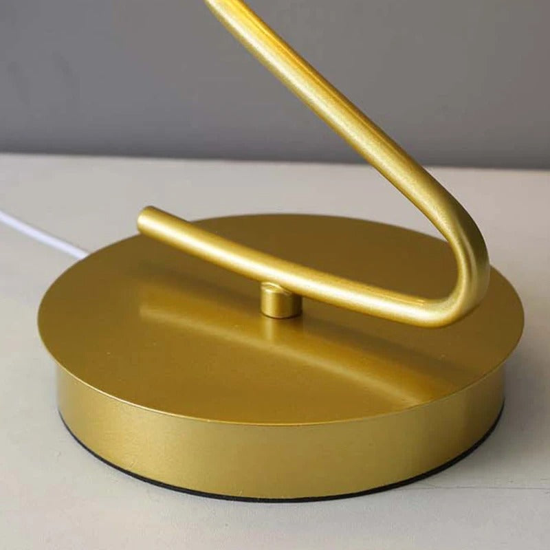 ButterGlow | Elegant Butterfly LED Table Lamp
6
