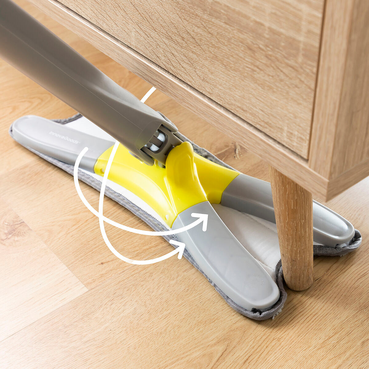 CleanTwist | Self-Cleaning Microfibre Mop3