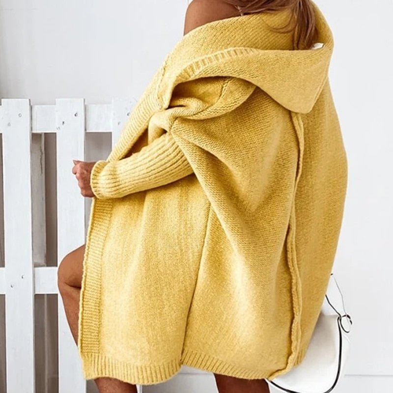 CozyWear | Elegant Women's Cardigan for Timeless Elegance10
