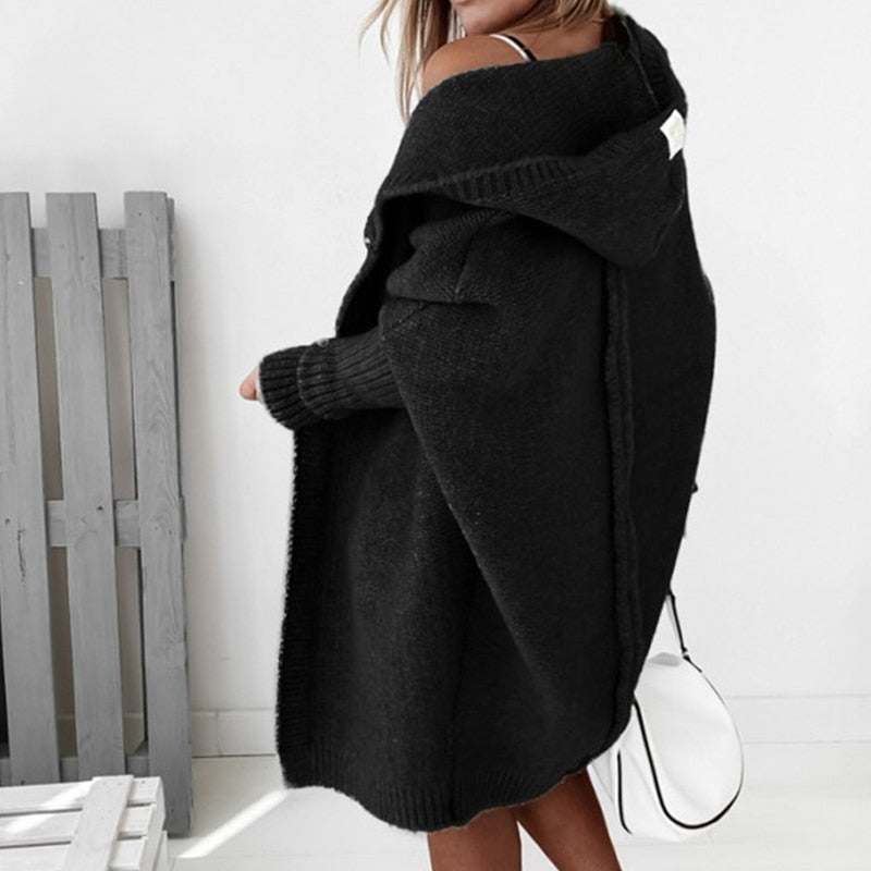 CozyWear | Elegant Women's Cardigan for Timeless Elegance4