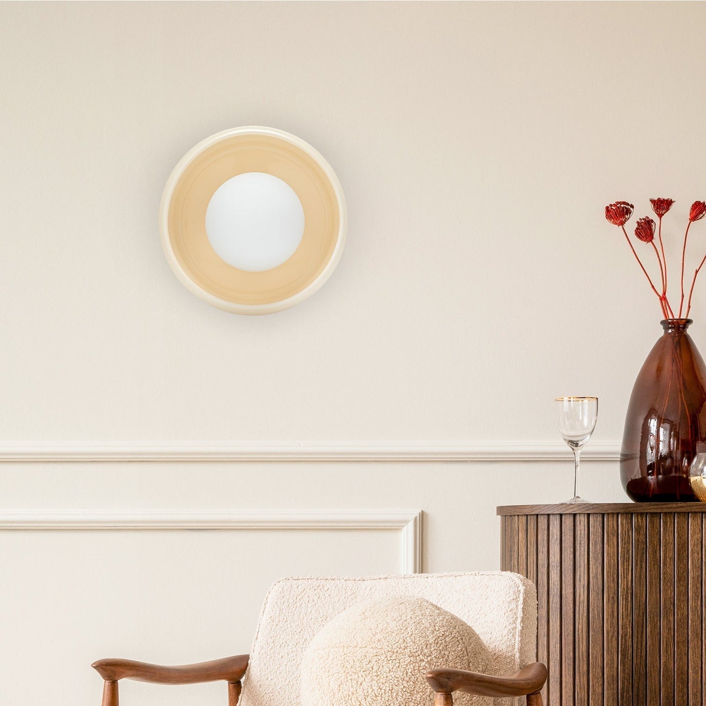 RingGlow | Elegant Round Ceramic Wall Light
