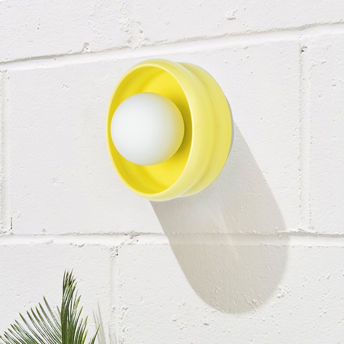 RingGlow | Elegant Round Ceramic Wall Light