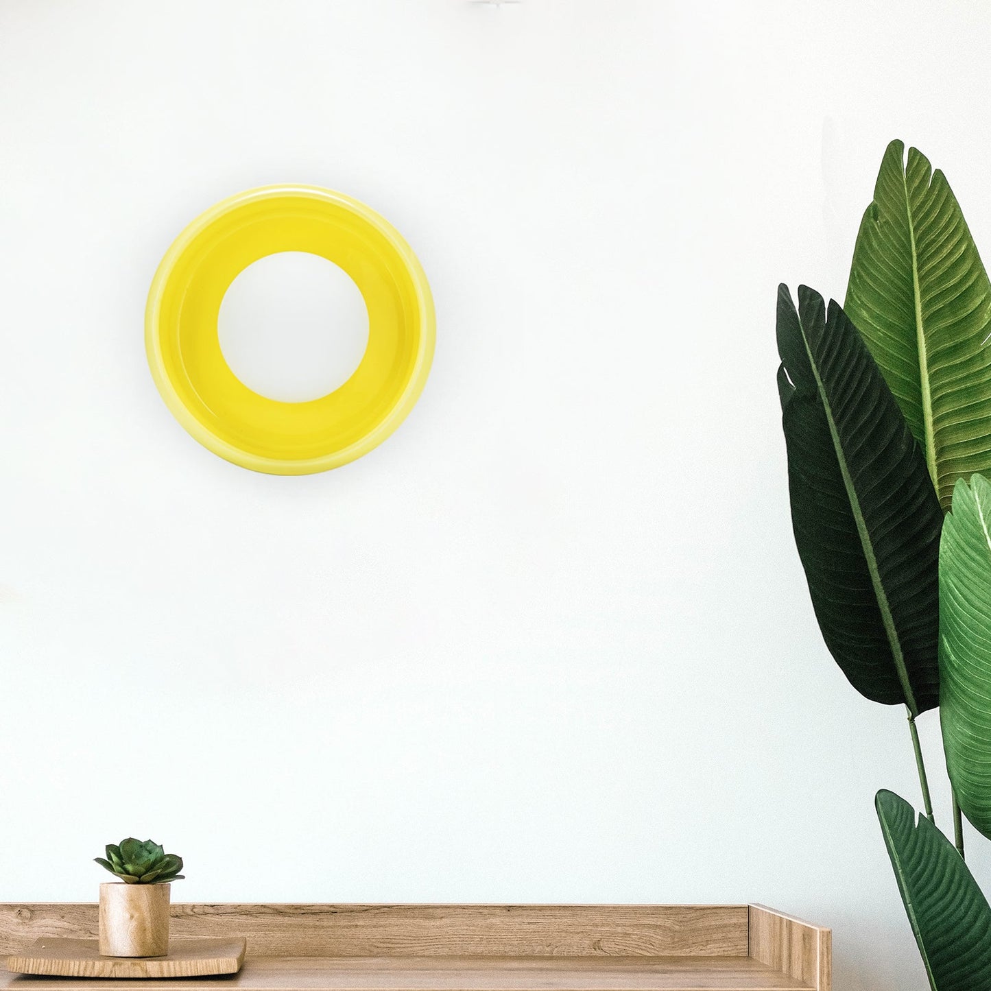 RingGlow | Elegant Round Ceramic Wall Light