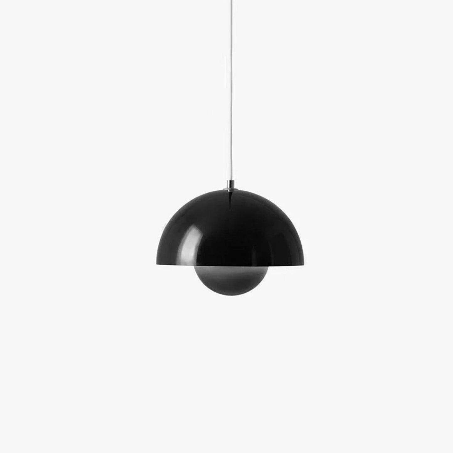 ScandiPetal | Elegant Pendant Light with Floral Touch
