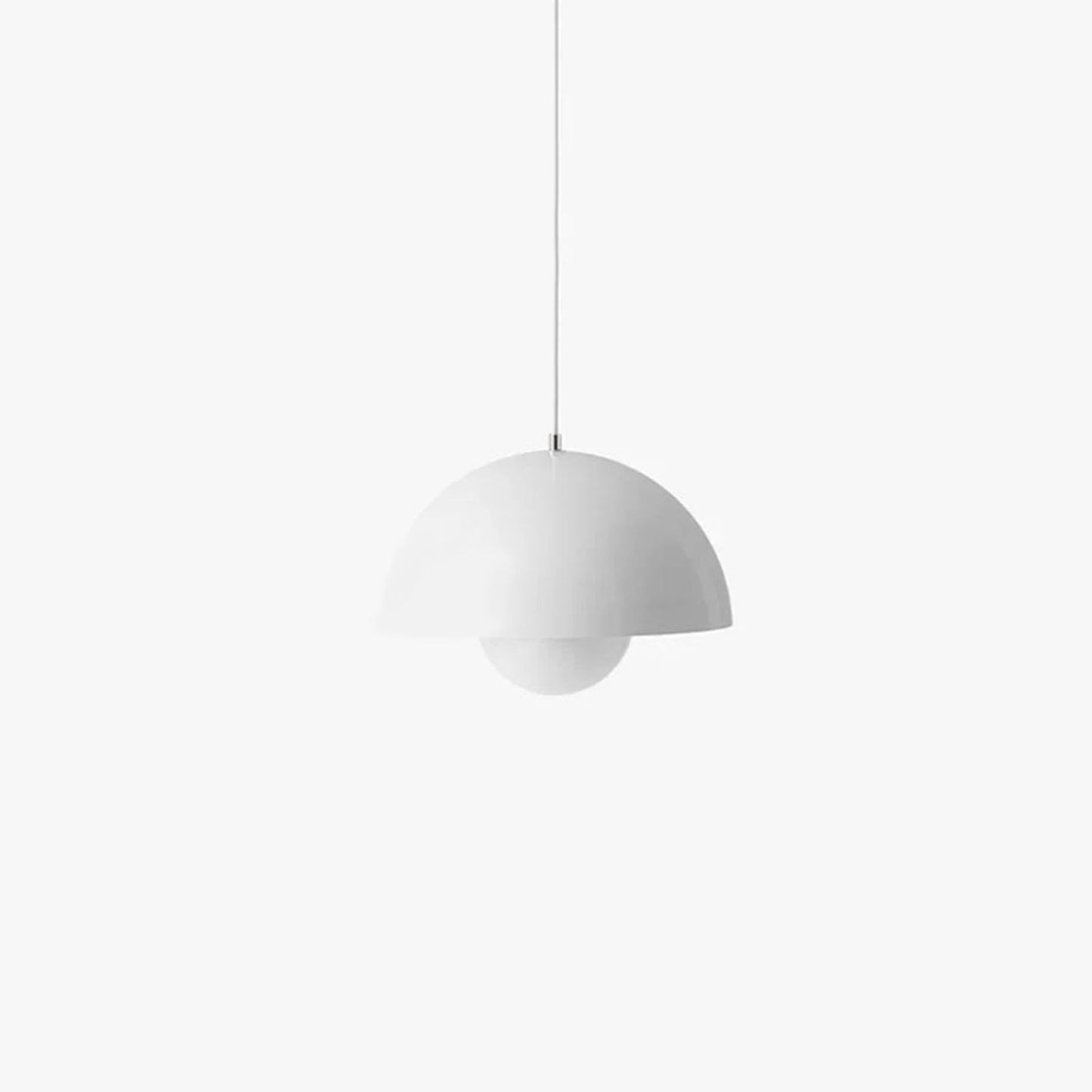 ScandiPetal | Elegant Pendant Light with Floral Touch