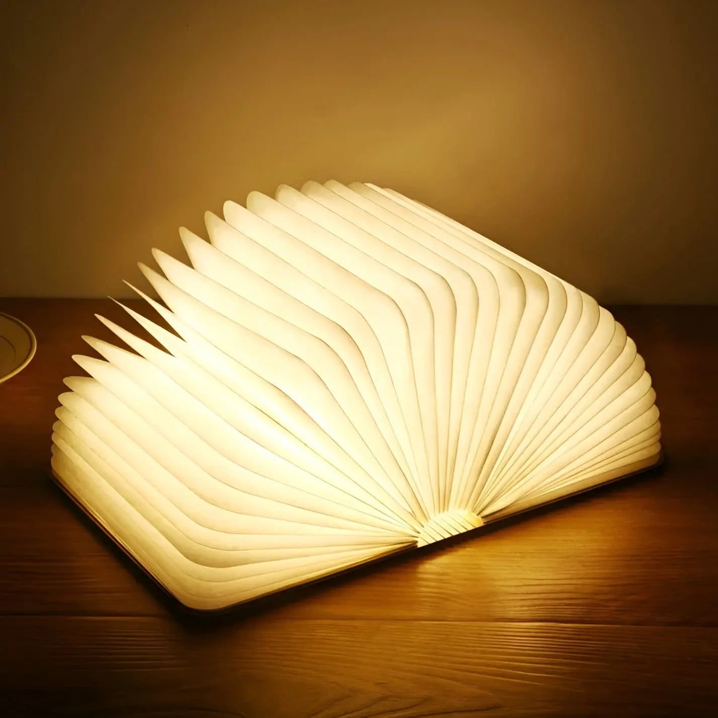 FlipLight | Wireless Foldable LED Book Light