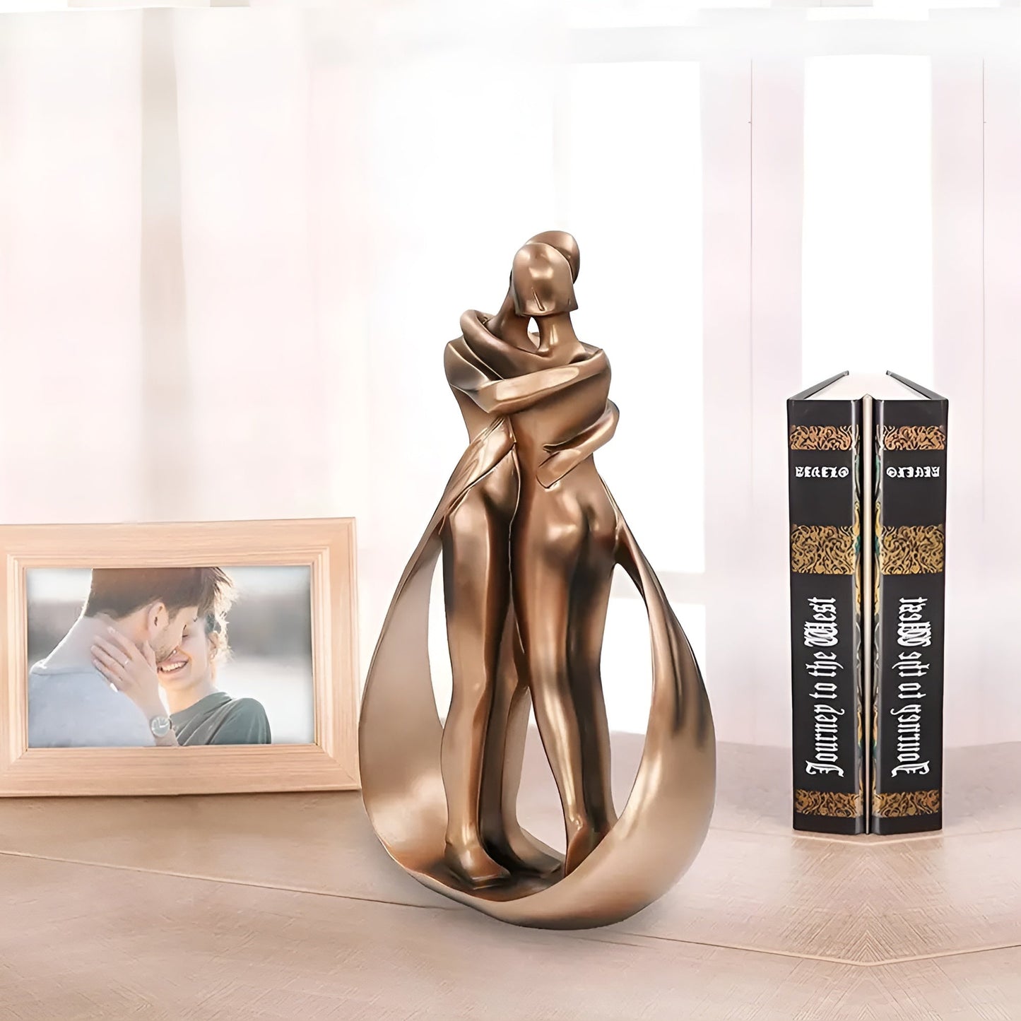 EternalLove | Artistic Romantic Statue
