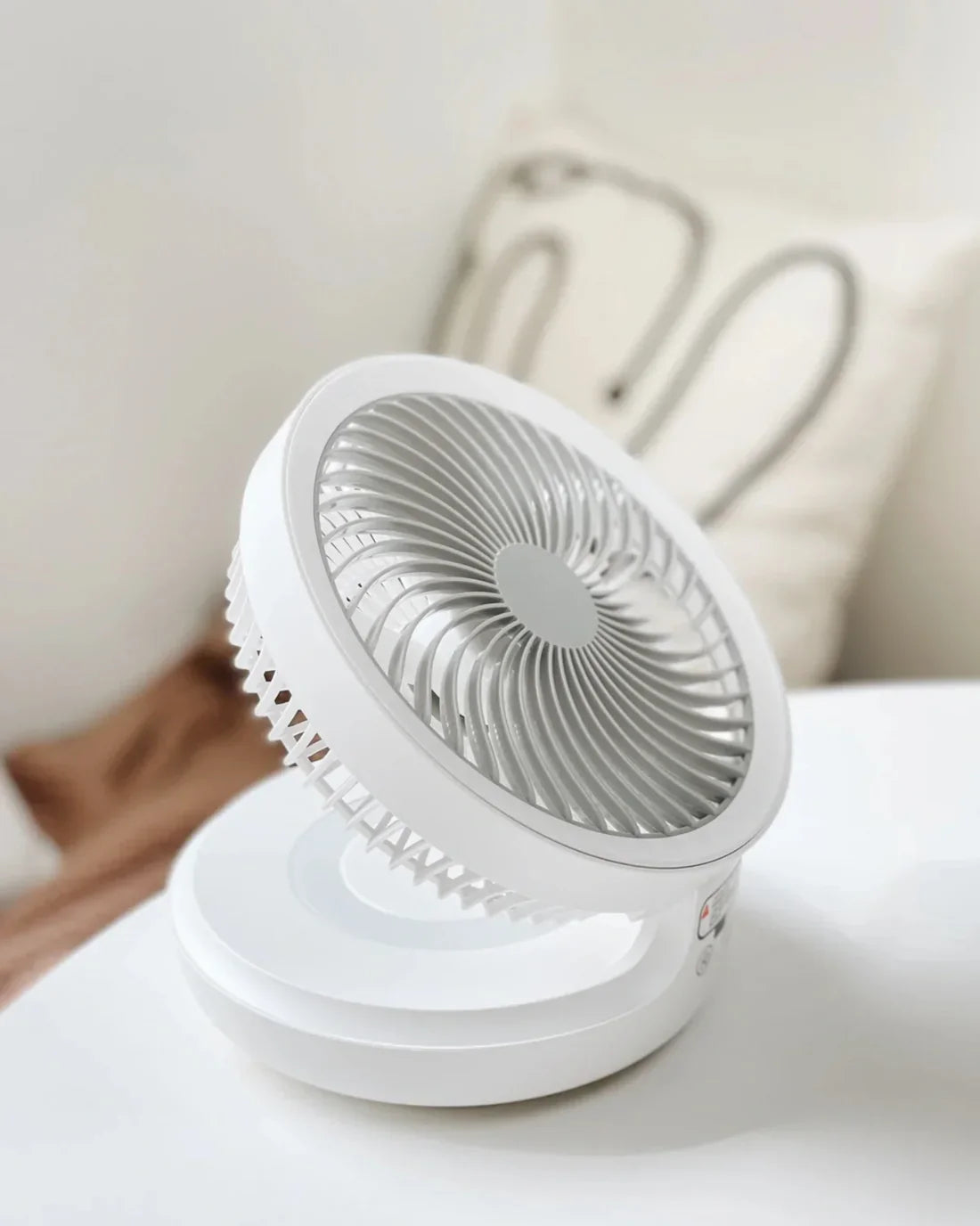 WallBreeze | Multifunctional & Portable Wall Fan