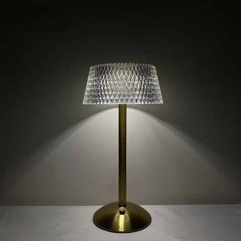 LuminRetro | Wireless Retro Designer Table Lamp3