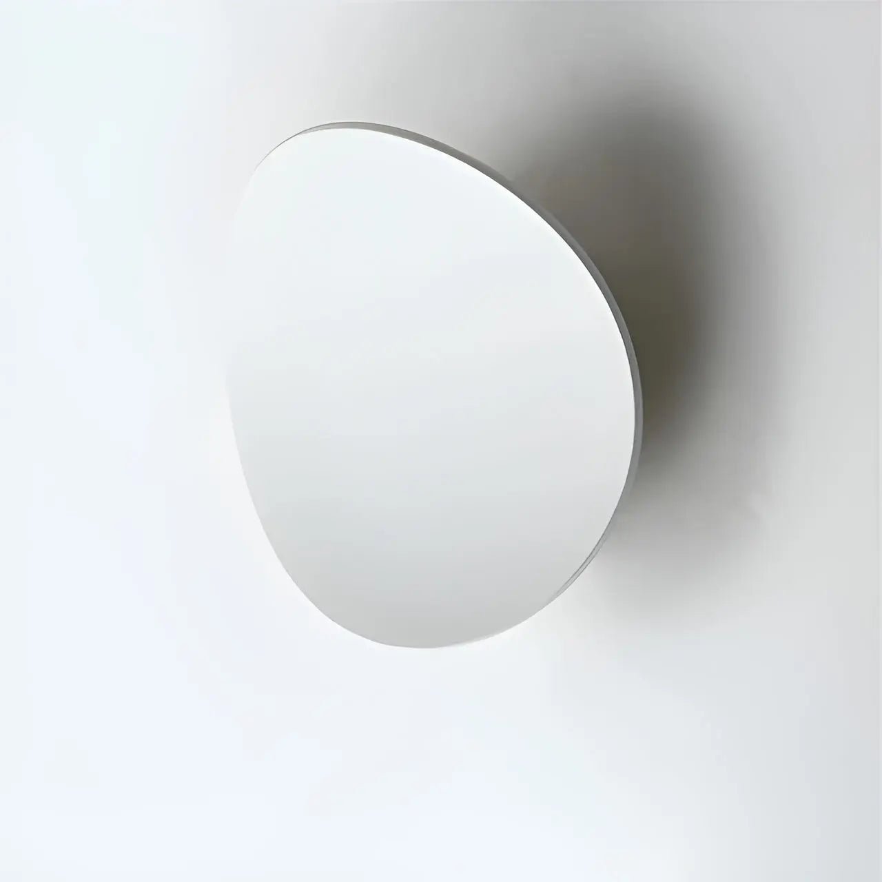 LunaBeam | Elegant Wall Light3
