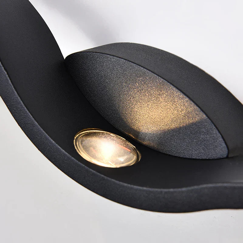 AlloyGlow | Modern LED Wall Lamp with Slim Design