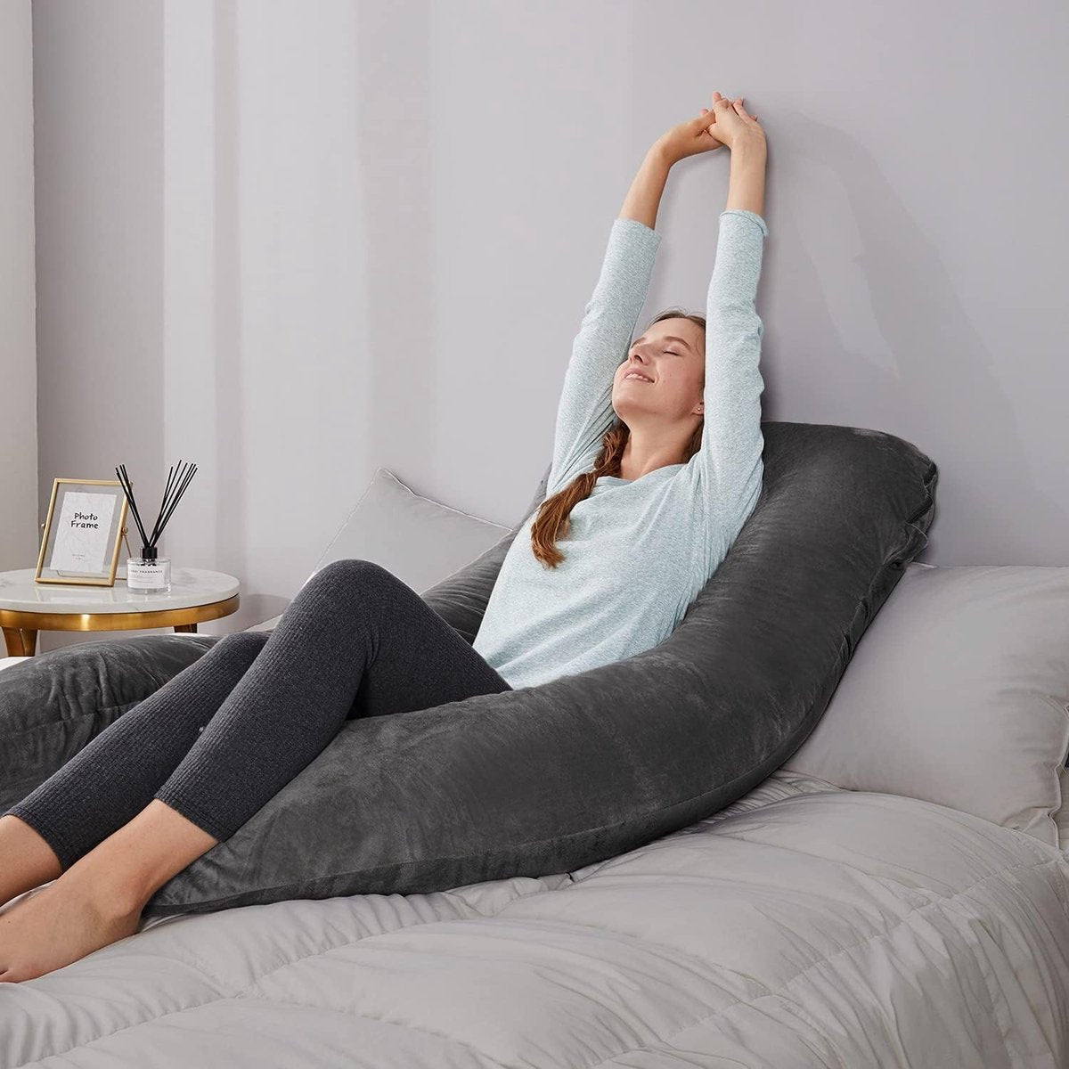 CozyNest | Orthopaedic Full-Body Pillow for Restorative Sleep