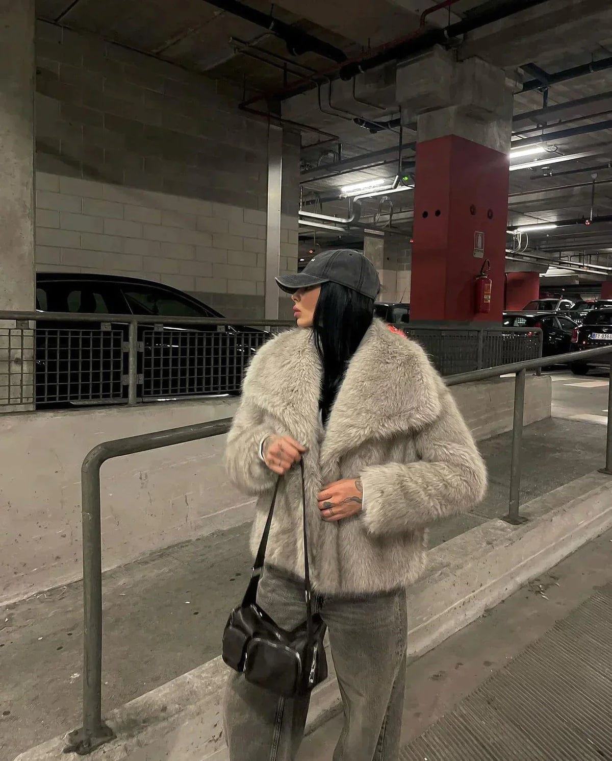 Hope - Women's Faux Fur Coat - Elegant Slim Fit Winter Coat for Cold Weather-5