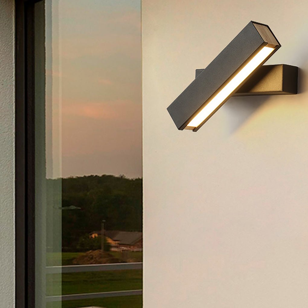 PivotBright | Elegant Rotating Wall Light3