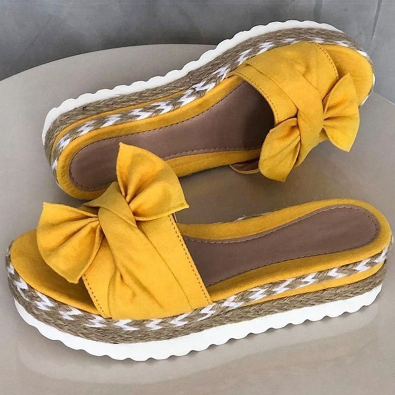 Scarlet | Stylish trendy summer sandals with bow
