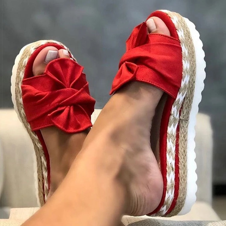 Scarlet | Stylish trendy summer sandals with bow