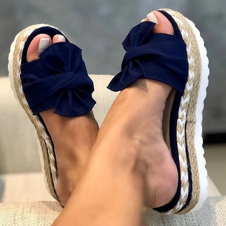 Scarlet | Stylish trendy summer sandals with bow