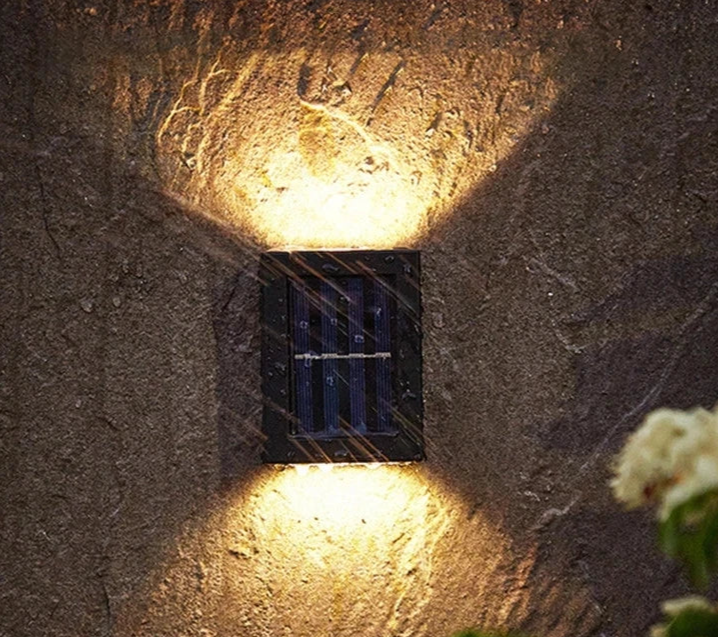 SunScape | Weather-resistant and stylish solar wall light2