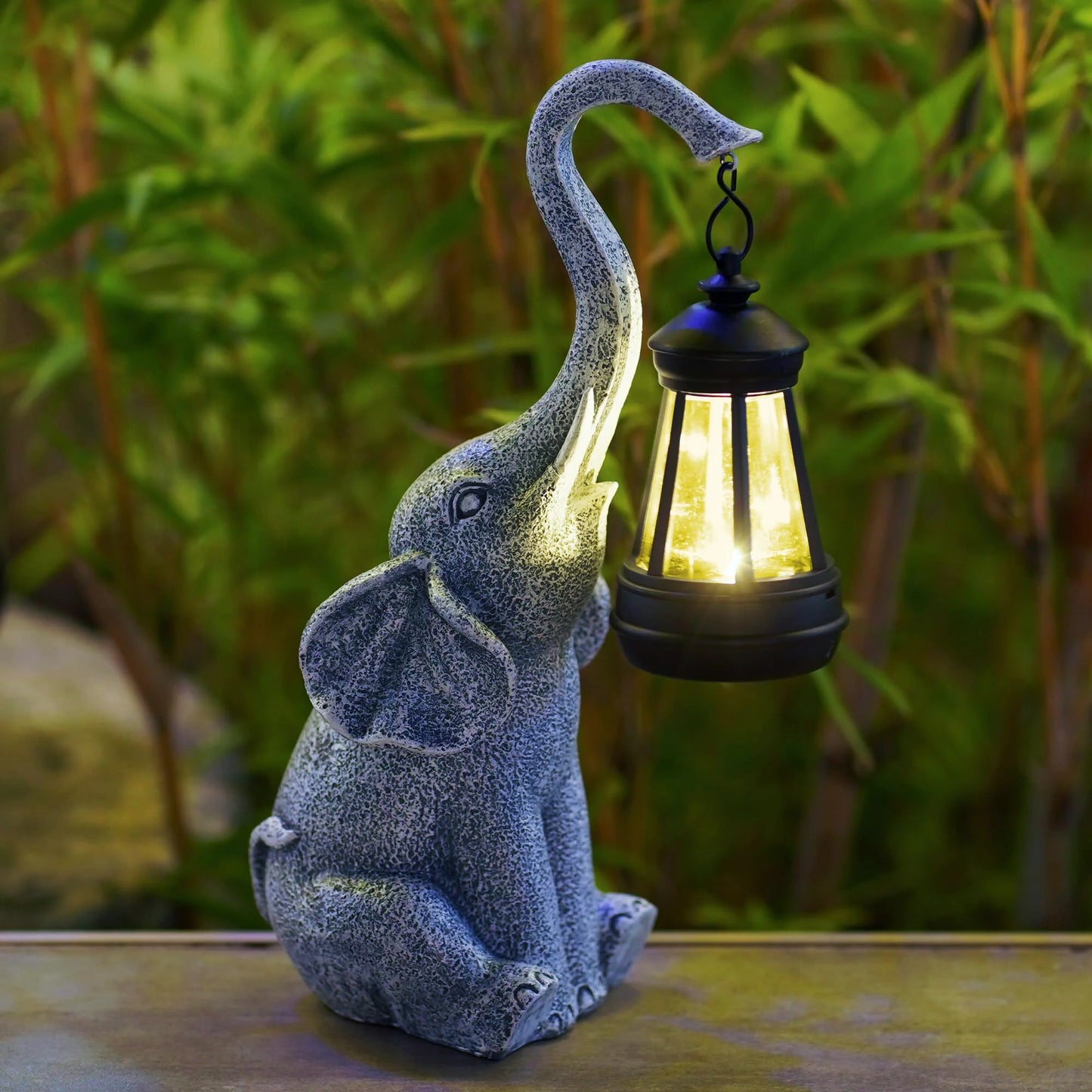 TwinkleTrunk | Modern & Eco-friendly Solar Garden Lamp3