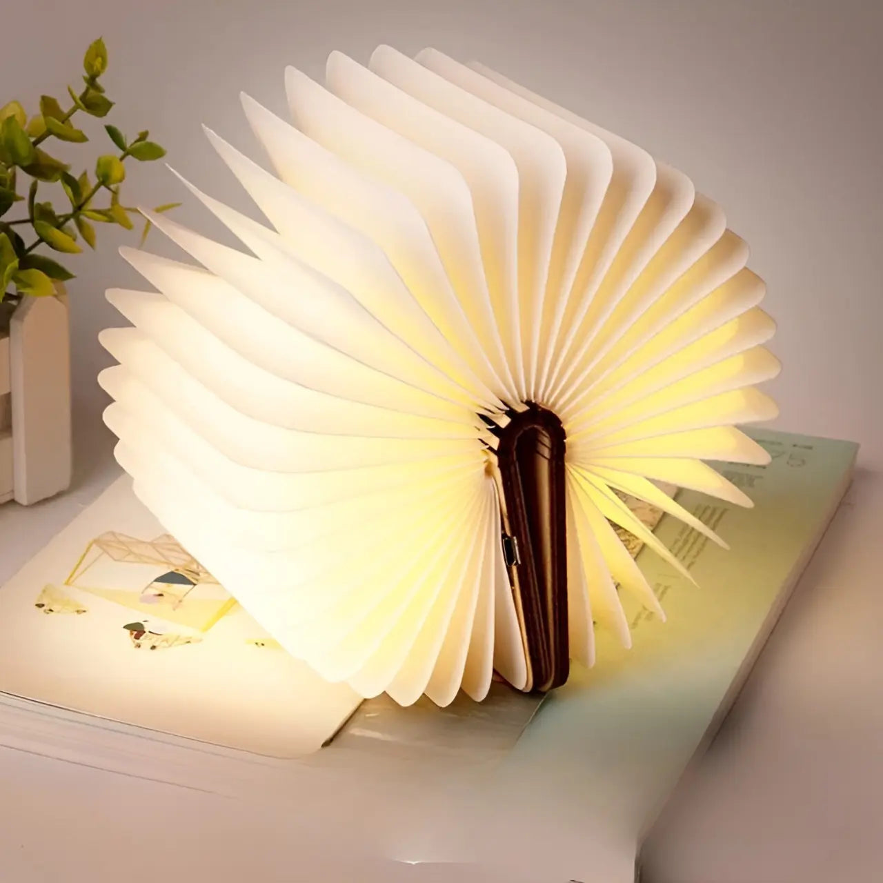 FlipLight | Wireless Foldable LED Book Light