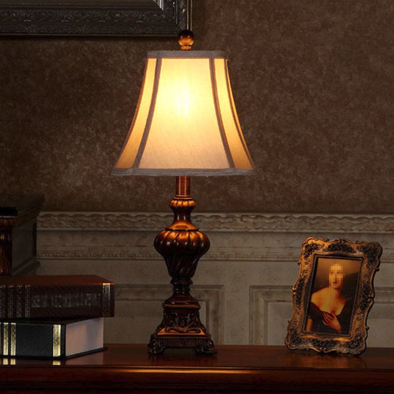 VintageLume | Classic Urn Table Lamp2