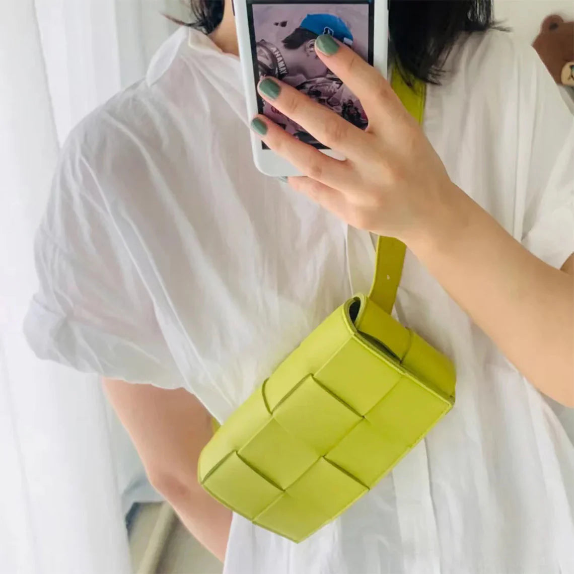 Glamora | Luxurious & Modern Belt Bag for Women