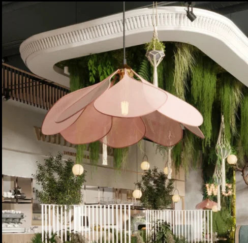 ElegaBloom | Flower Petal Lamp for Modern Living Spaces