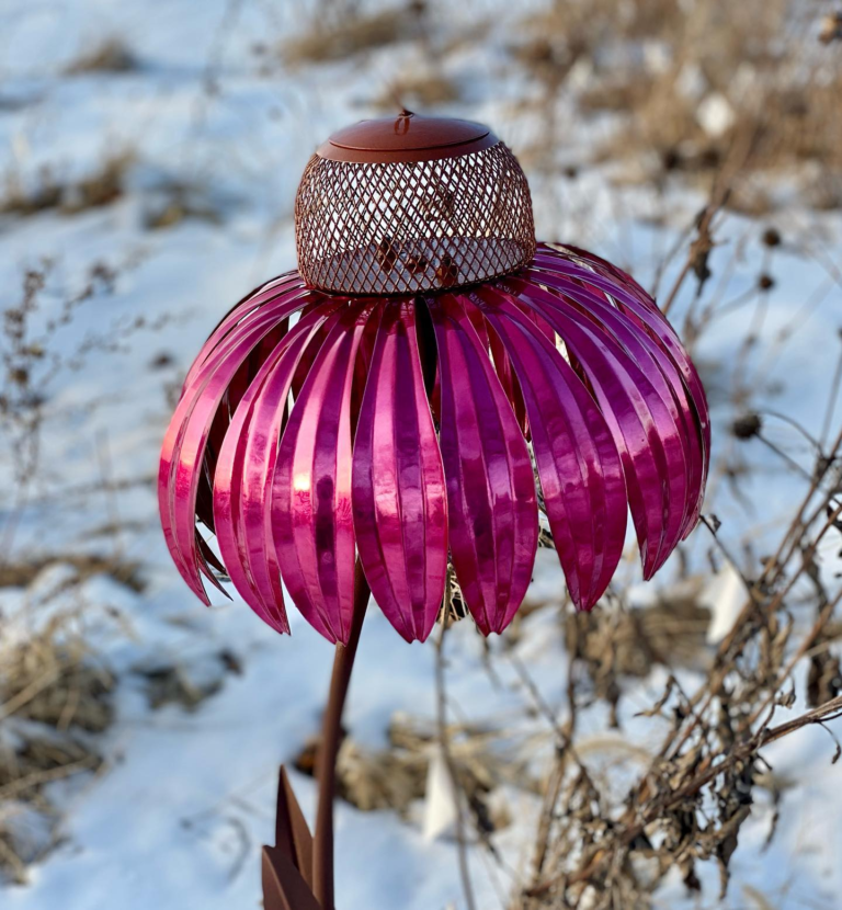 PetalPerch | Stylish Bird Feeder in Floral Design