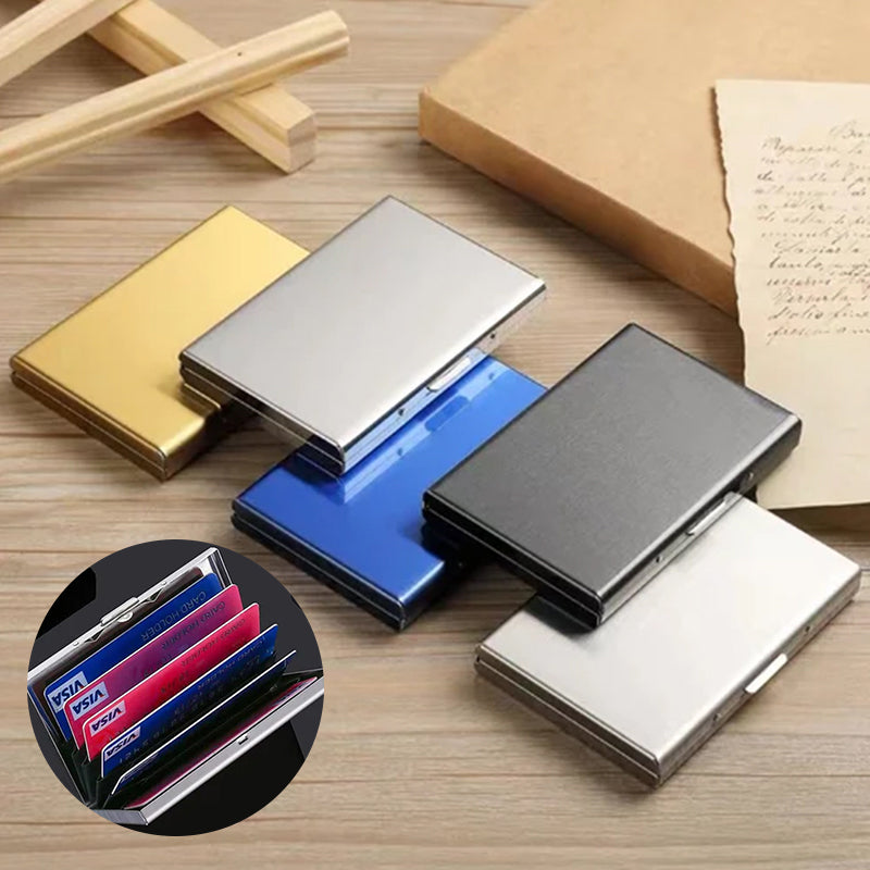 SteelSafe | Protective case for up to 6 cards with bayonet catch