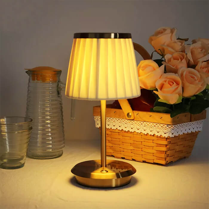 GoldLoom | Classic Table Lamp